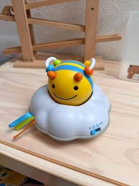 Skip Hop Baby Follow-Me Bee Tummy Time Crawl Toy